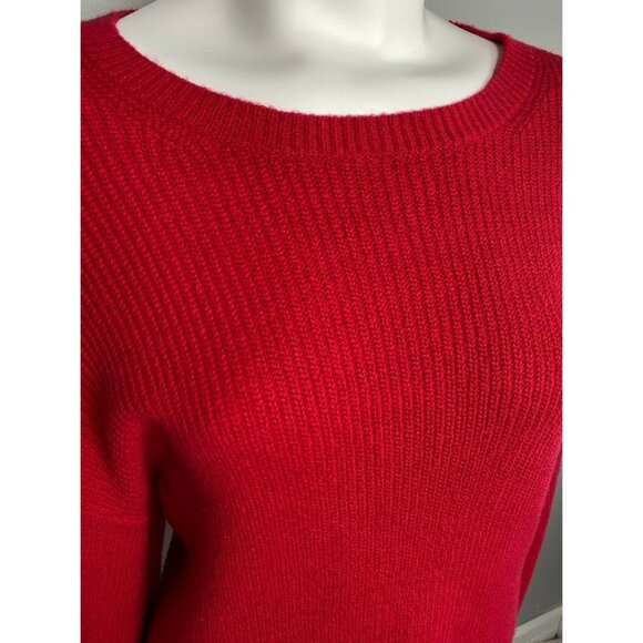 EXPRESS Crewneck Sweater Top Women's‎ MEDIUM Red Relaxed-Fit Long-Sleeve NWOT - Picture 3 of 9